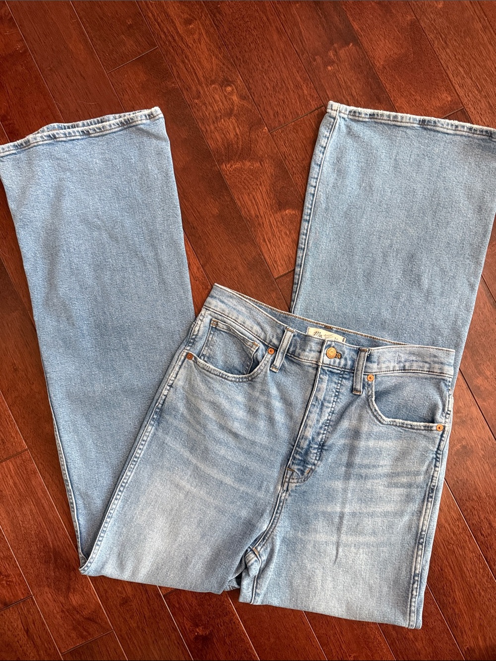NWOT Madewell Light Blue 11” Flare Leg High Rise Denim Jeans 28 - Picture 1 of 7